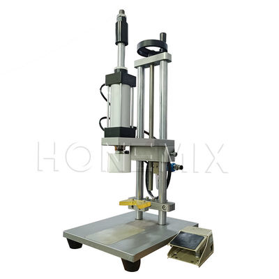 เครื่องปักหมวกอัตโนมัติที่กําหนดเอง เครื่องปักหมวกปนูเมติก CE
